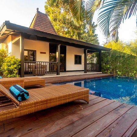Surya Melasti Exclusive Beach Villa By Sajiwa Ungasan Exterior foto