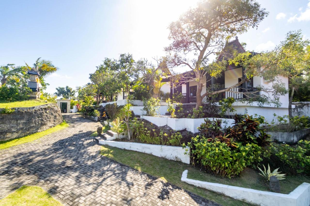 Surya Melasti Exclusive Beach Villa By Sajiwa Ungasan Exterior foto